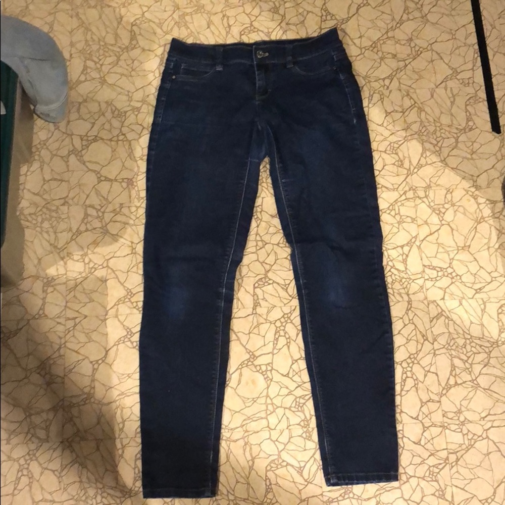 dark blue skinny jeans